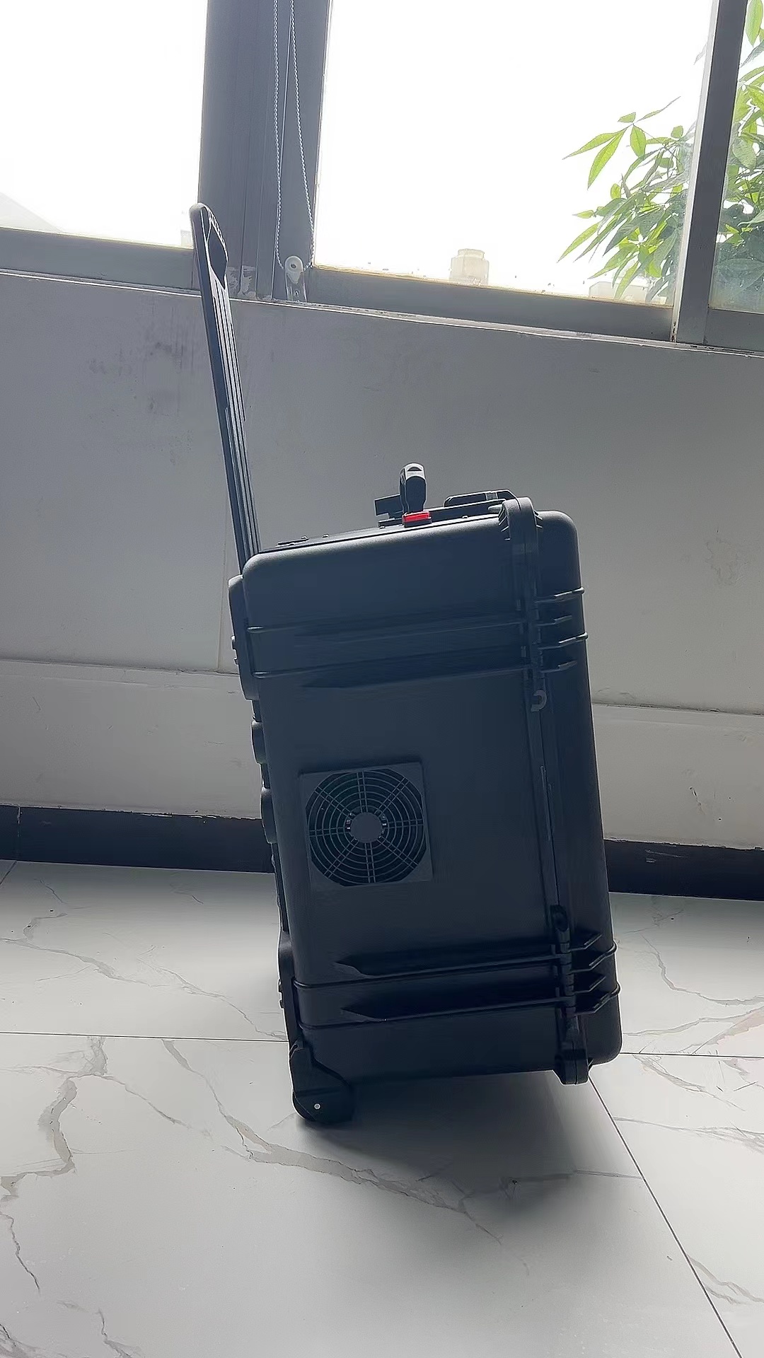 铁岭手拉箱型移动通信干扰器